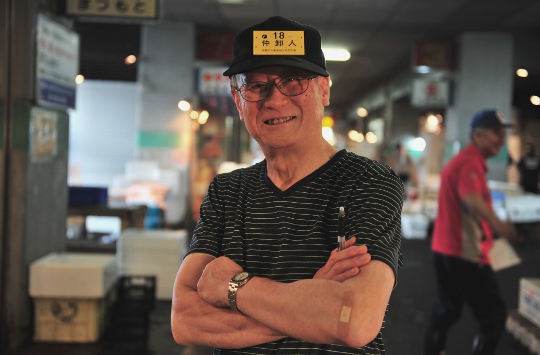 nakagainin nakagainin