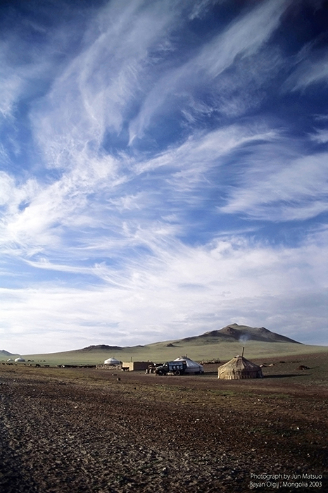 モンゴルのバヤン・ウルギーの夏営地