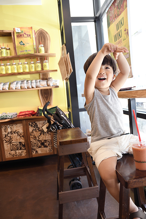 フラを踊る息子