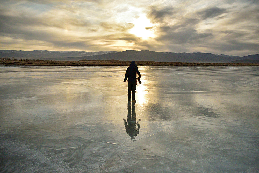 モンゴルの川の上